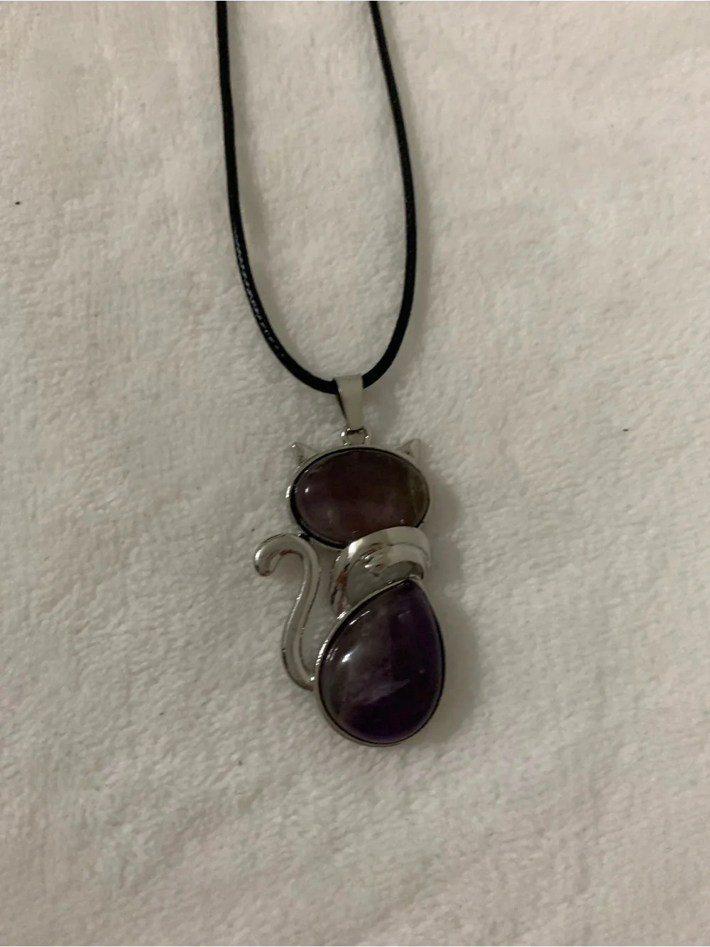 Cat Pendant Necklace with Amethyst Stone